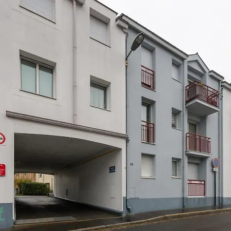 *Le Brianderie* 2p proche centre ville - parking Appartement